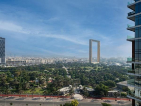 Elegant 2-Bed Escape with Dubai Frame & DIFC Views